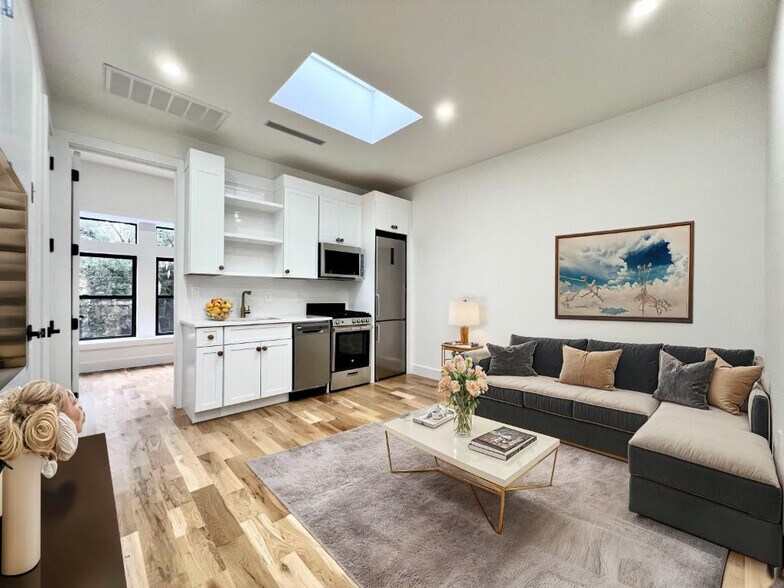 Building Photo - 22 Revere Pl