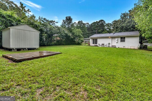 Building Photo - 4589 Ryan Rd