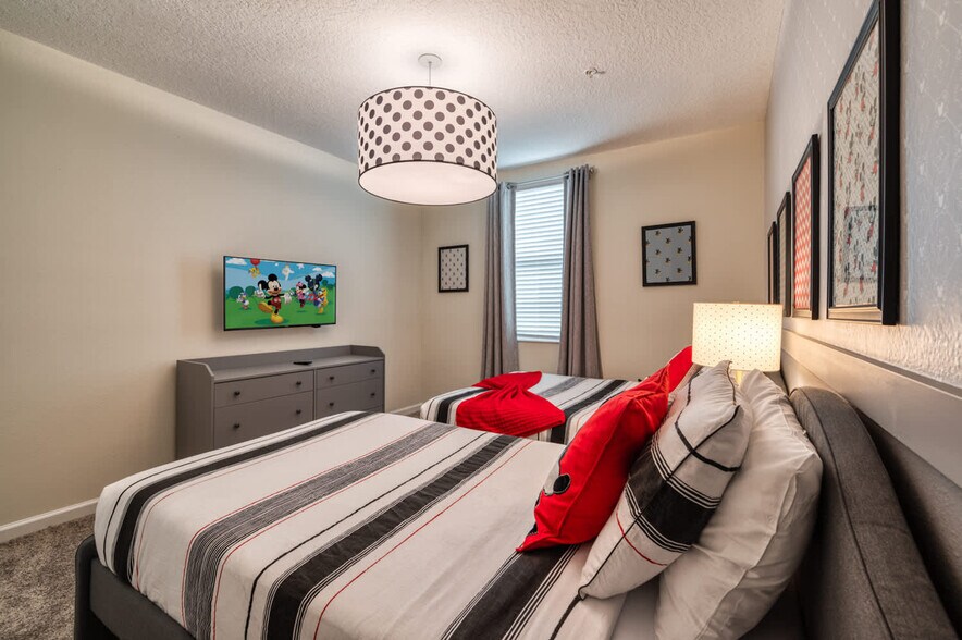 Building Photo - 853 Ocean Course Ave