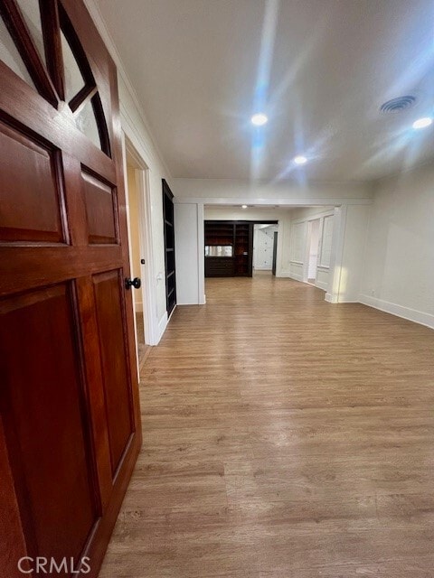 Building Photo - 580 W 21st St