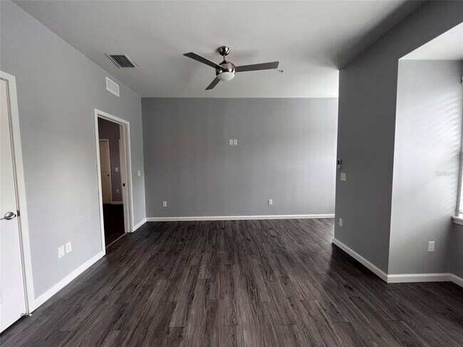 Building Photo - 204 NW 18th St