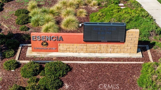 Building Photo - 1 Intriga Ct