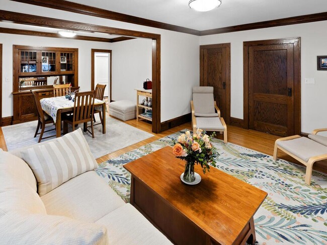 Building Photo - 4840 Upton Ave S