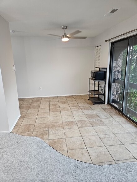 dining area - 7821 Bradford St