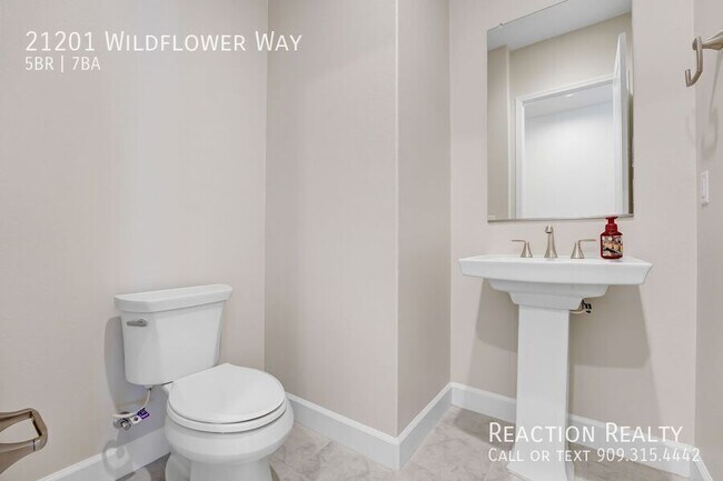 Building Photo - 21201 Wildflower Way-