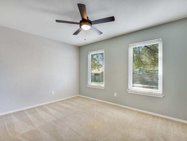 Building Photo - 13019 Emma Lee Ave