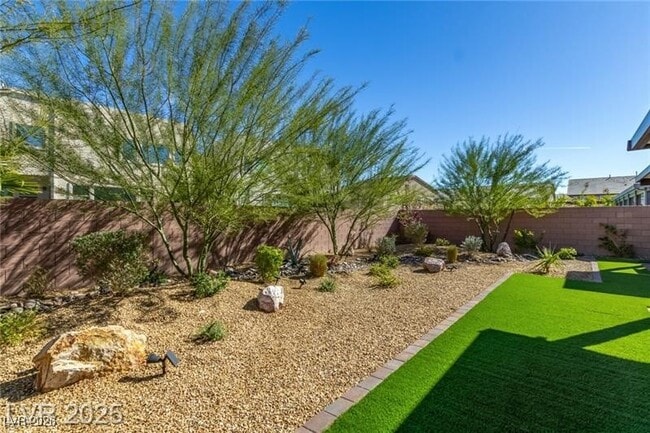 Building Photo - 8604 Grove Mill Ct