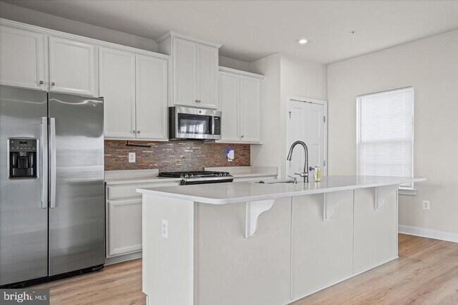 Building Photo - 4111 Shirley Rose Ct