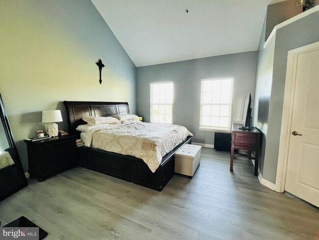 Building Photo - 2422 Baileys Pond Rd