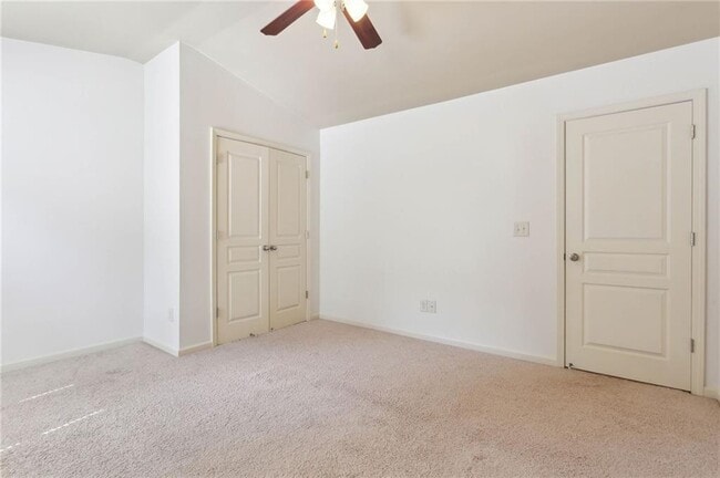 Building Photo - 655 Township Cir