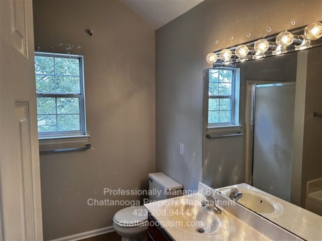 Building Photo - 6815 Benwood Dr