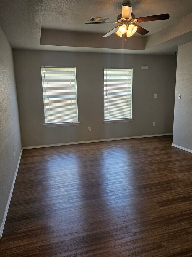 Building Photo - Coming In July!!!!