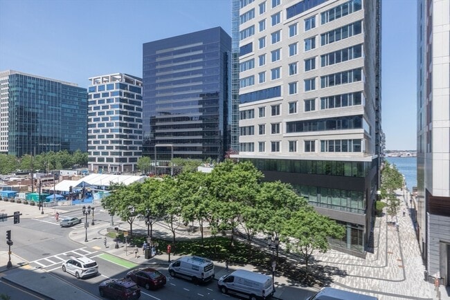 Building Photo - 133 Seaport Blvd