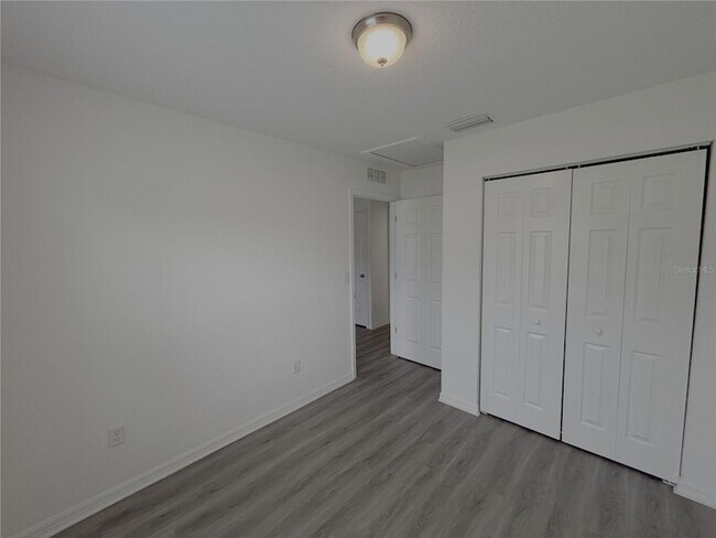 Building Photo - 103 Marion Oaks Dr