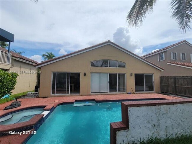 Building Photo - 13242 SW 146th St