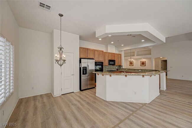 Building Photo - 8031 Pavarotti Ave