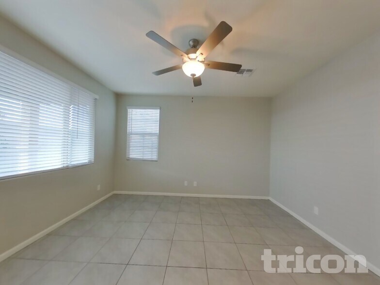 Building Photo - 8631 E Peralta Ave