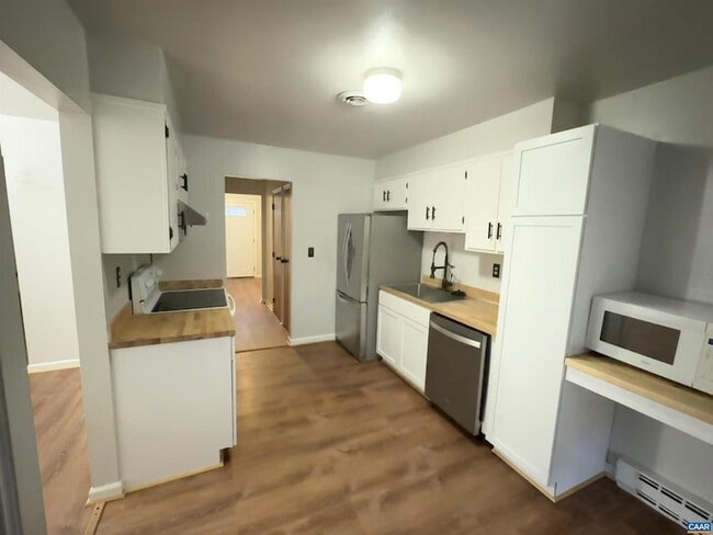 Building Photo - 2508 Naylor St