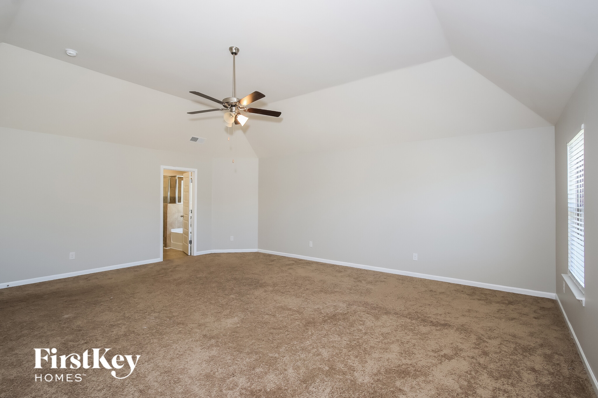 Building Photo - 3823 Okefenokee Rdg