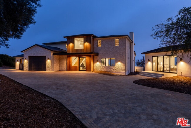 Building Photo - 29924 Harvester Rd