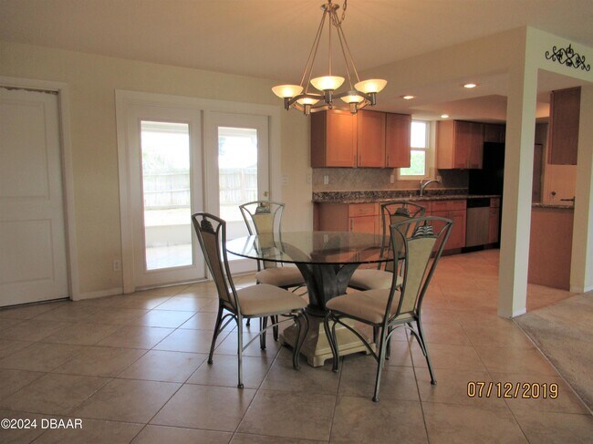 Building Photo - 312 Georgetown Dr