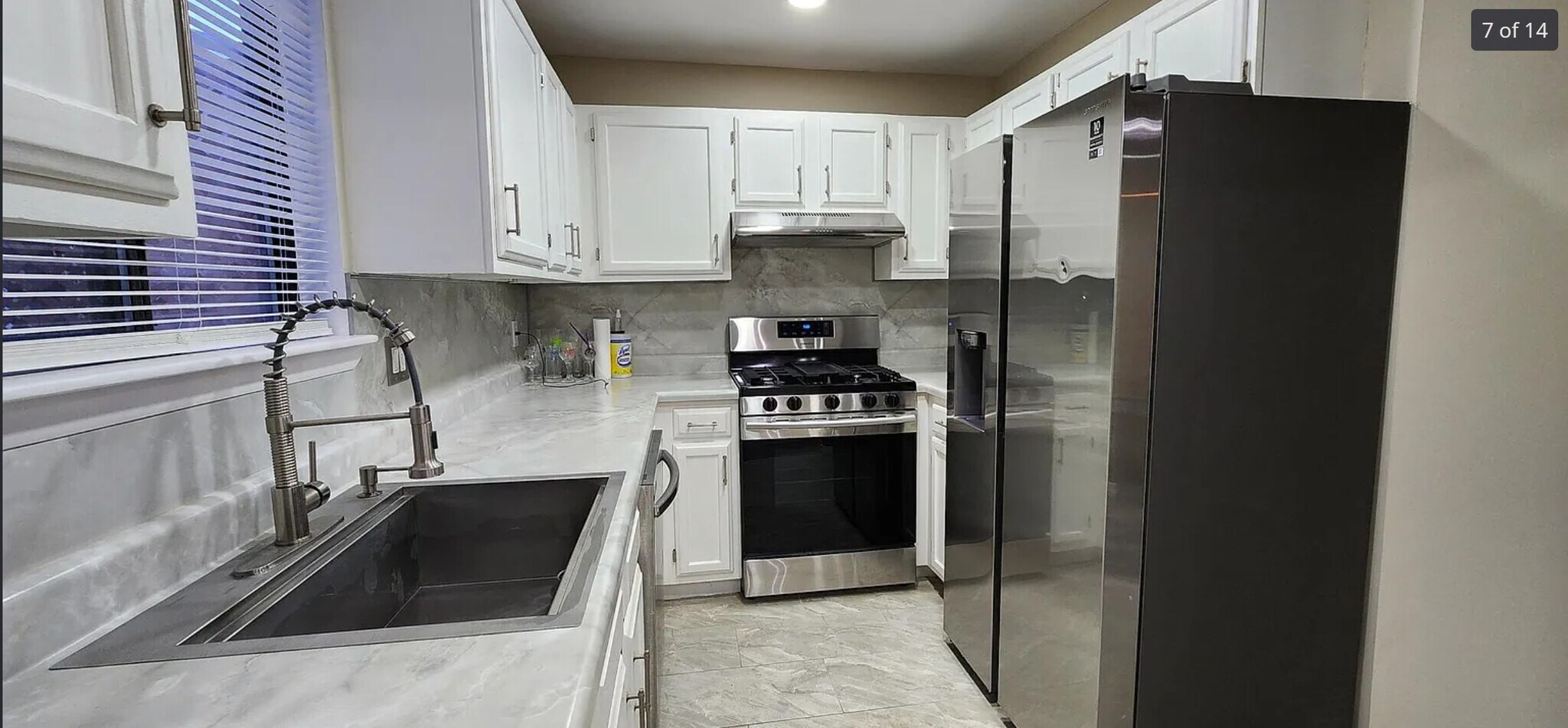 Building Photo - 100 Sandpiper Ln