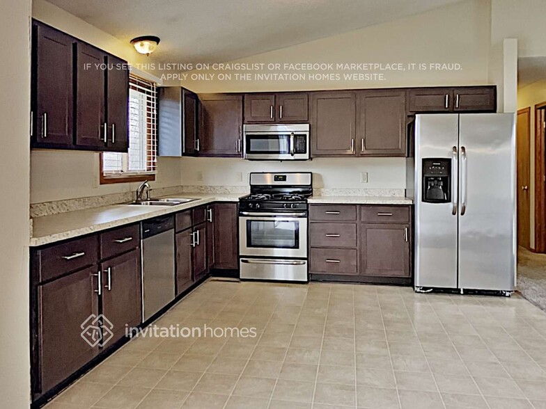 Building Photo - 8805 Yates Terrace