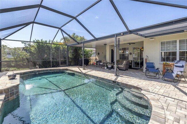 Building Photo - 7842 40th Terrace N