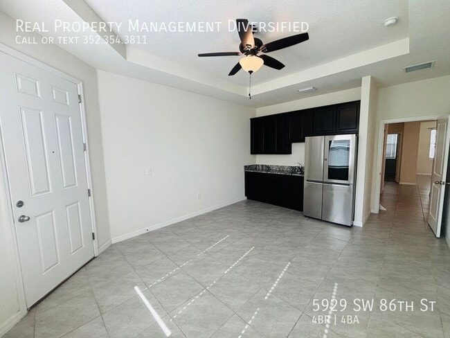 Building Photo - 5929 SW 86th St