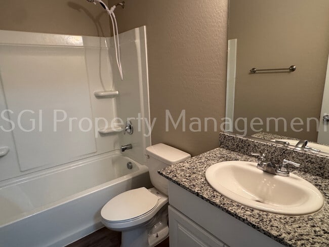 Building Photo - 327 Impala Ct