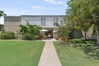 Building Photo - 4021 Cole Ave