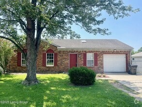 Building Photo - 508 Country Club Dr