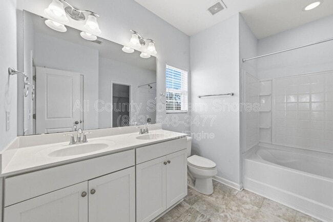 Building Photo - 877 Devon Estate Ave