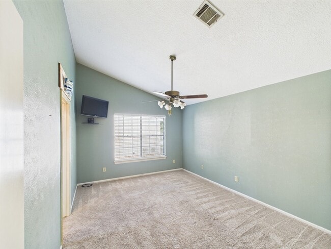 Building Photo - 3210 Creek Shadows Dr