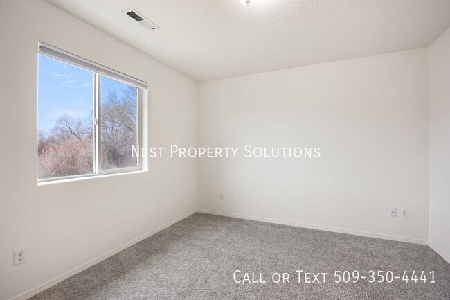 Building Photo - 440 Laguna Dr