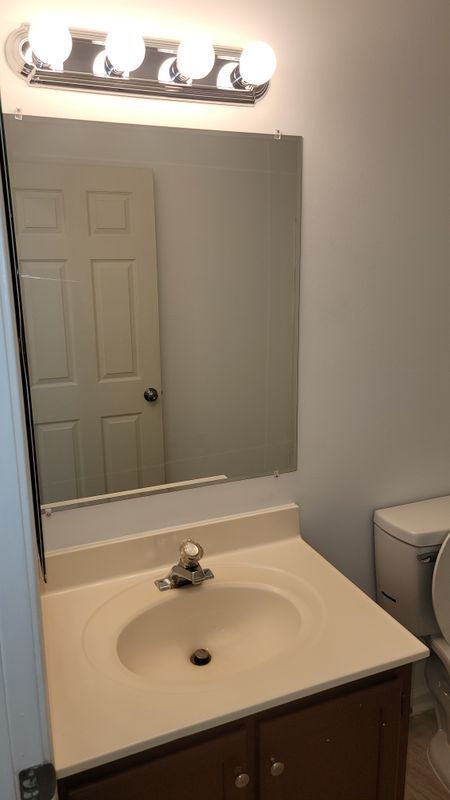 Building Photo - 9200 Amy Dr