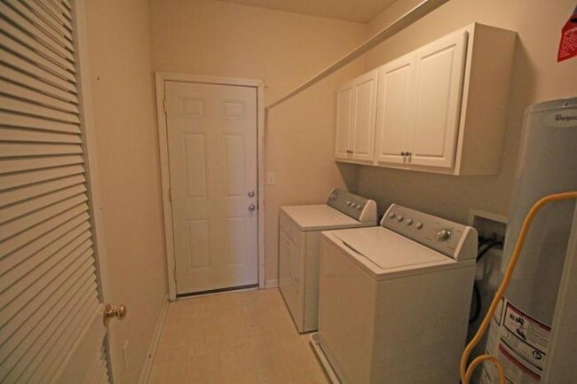 Building Photo - 3 bedroom in Duluth GA 30096
