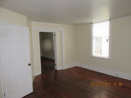Building Photo - 217 Telfair St