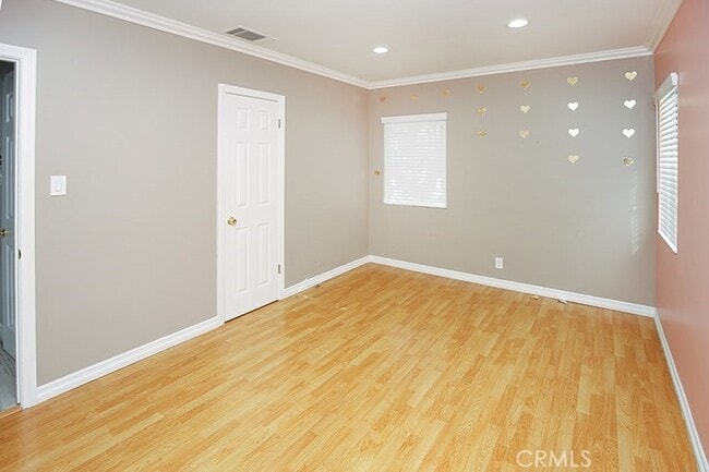 Building Photo - 7400 Blewett Ave
