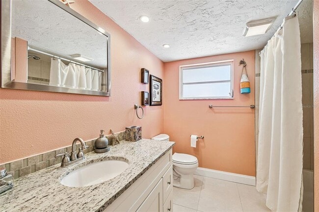 Building Photo - 5050 Porpoise Pl