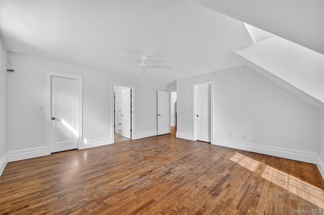 Building Photo - 165 Piermont Ave