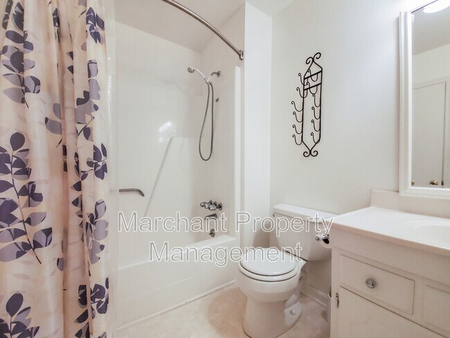 Building Photo - 106 Setters Ct