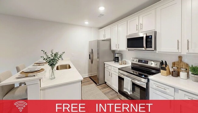 Building Photo - 171 Winding Chestnut Dr