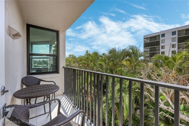 Building Photo - 10562 Gulf Shore Dr