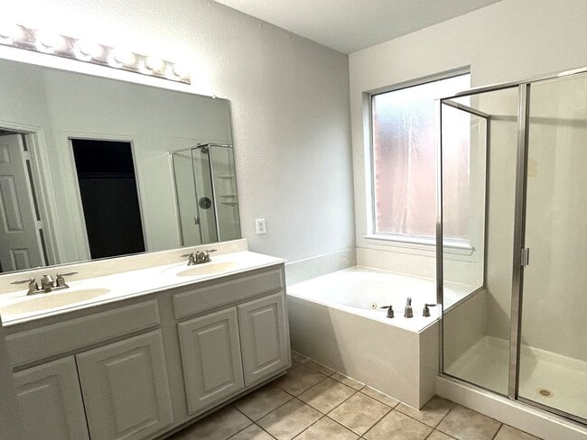 Building Photo - House For Lease in Little Elm