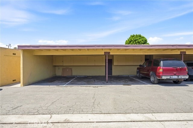 Building Photo - 1531 E La Palma Ave