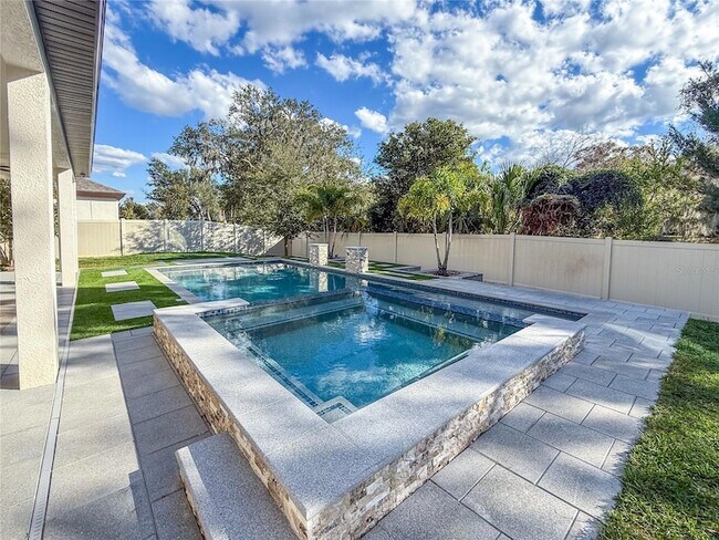 Building Photo - 4580 Shoreleaf Lp