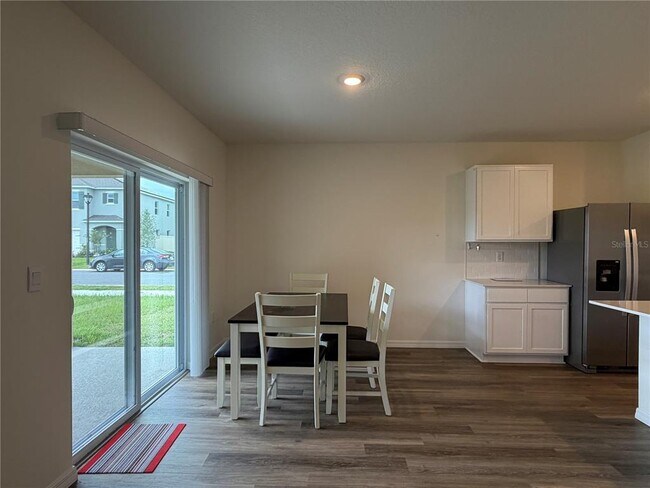 Building Photo - 3307 Wynwood Forest Dr