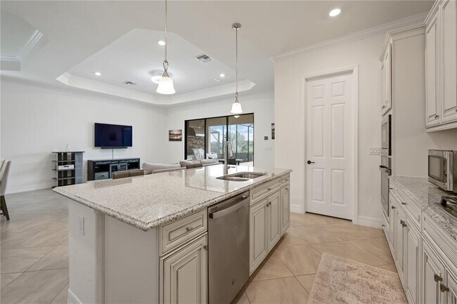 Building Photo - 5931 Brandon Run