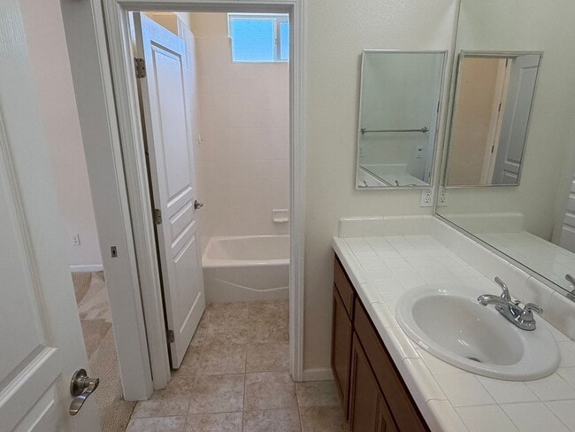 Building Photo - 1353 Dolcetto Ln
